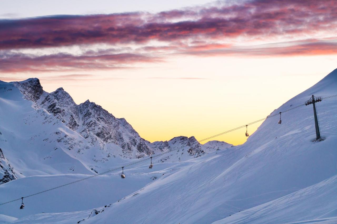 Sunny Valley Mountain Lodge Борміо Екстер'єр фото